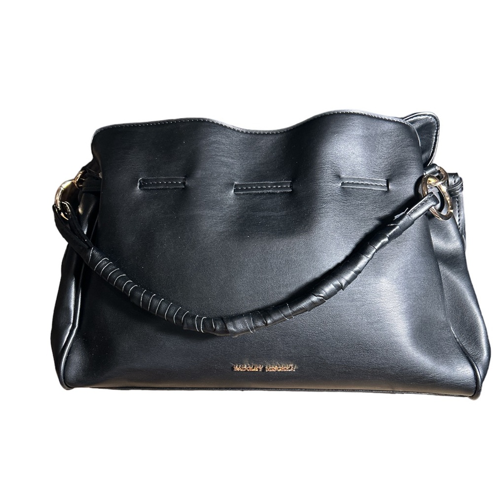 BADGLEY MISCHKA Black medium size bucket bag, Gold hardware, button closure